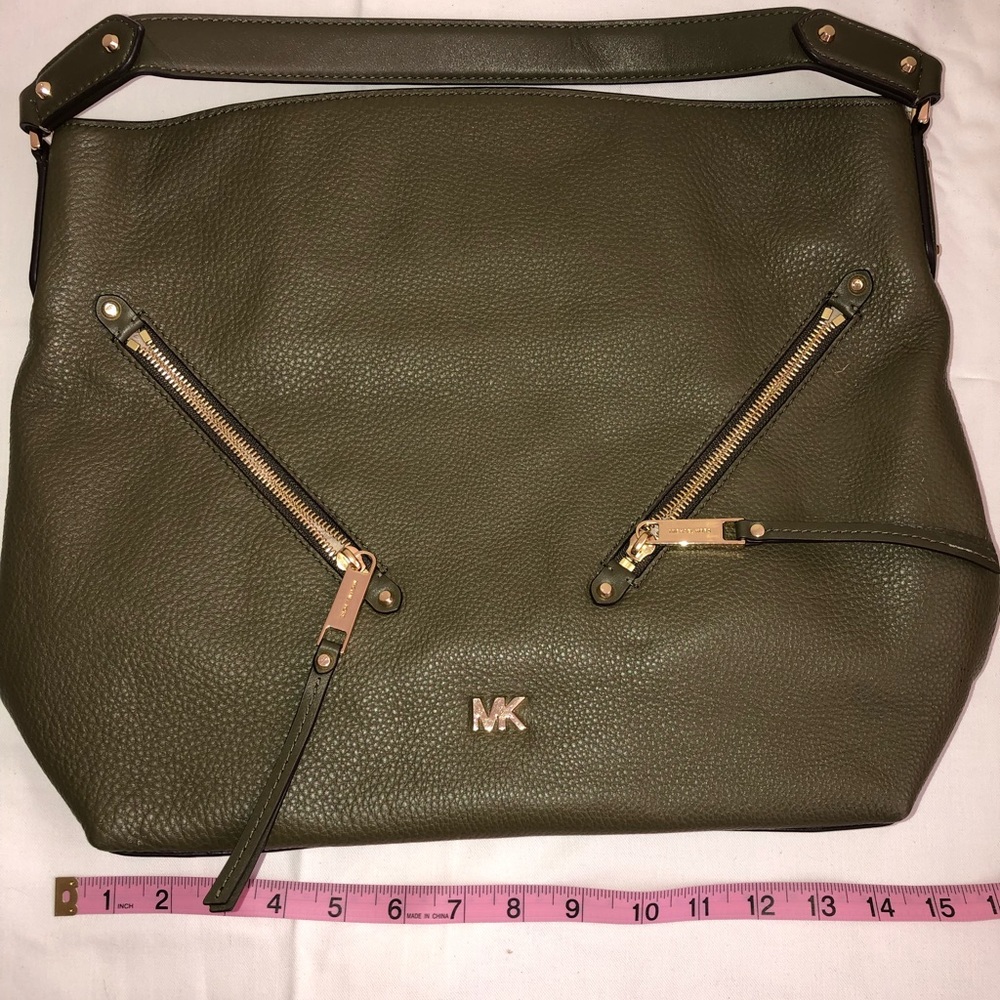 Evie Large Pebbled Leather Shoulder Bag